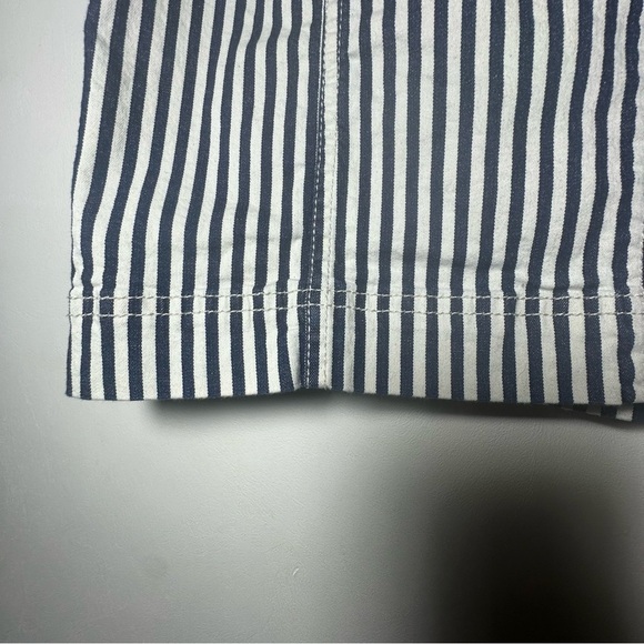 Jolt Striped Blue and White Denim Mini Skirt with back zipper Size 7/28 - Picture 2 of 6